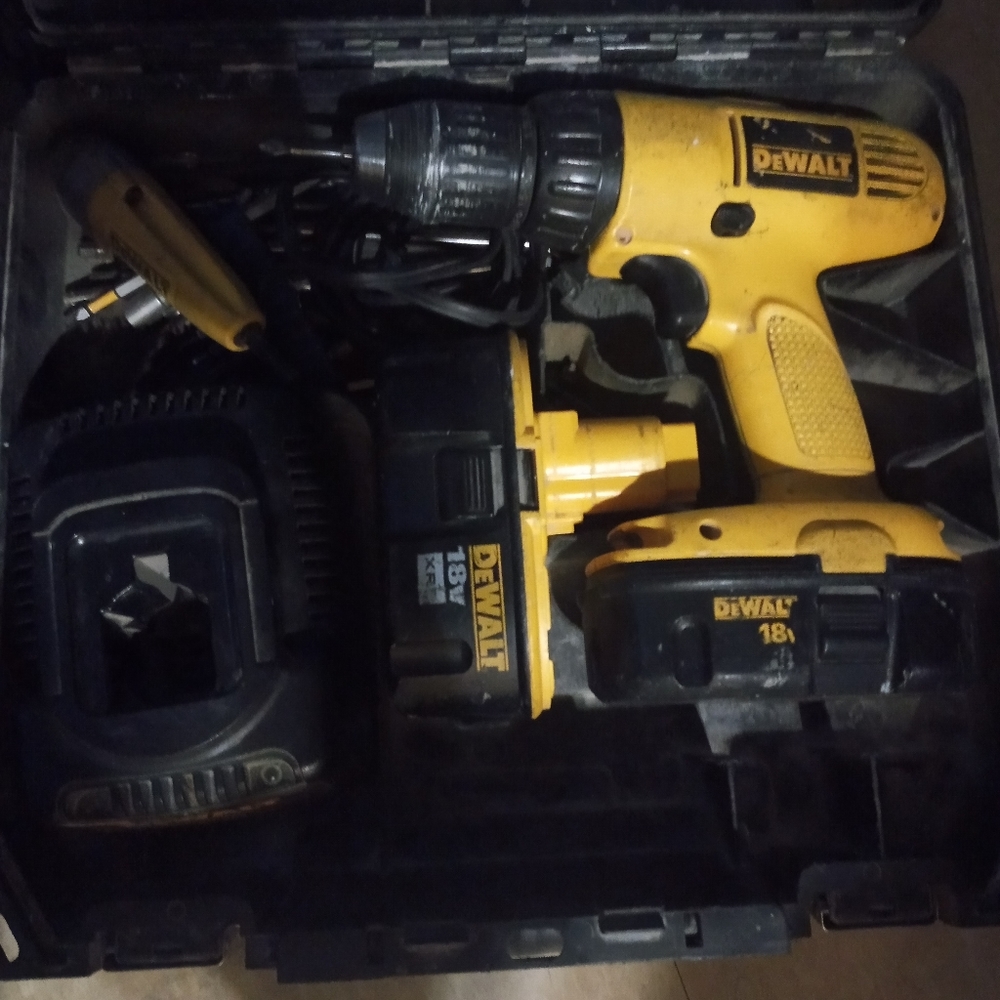 Dewalt 18v three speed hammer drill